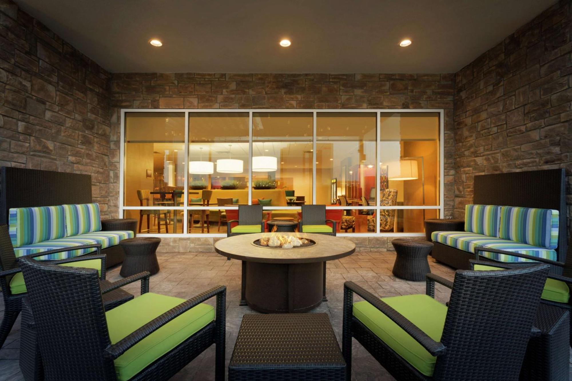 Home2 Suites By Hilton Мидланд Екстериор снимка